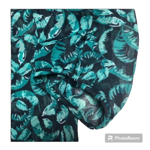 4/$20 Lauren Conrad Leaf Print Chiffon Peasant Blouse Size XSmall - Picture 3 of 5